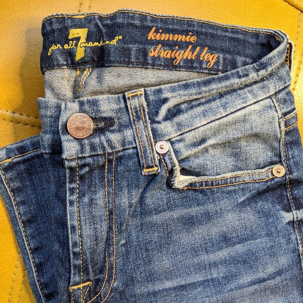 WORN ONCE! 7 for all Mankind Kimmie Straight Leg Jean